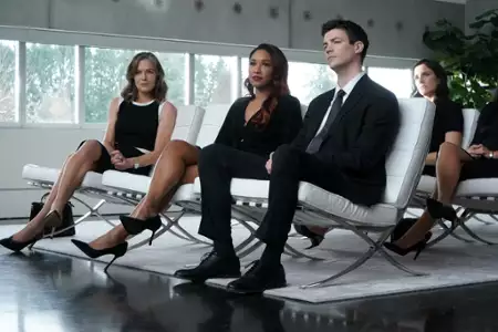Flash - galeria zdjęć - filmweb