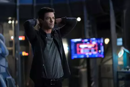 Flash - galeria zdjęć - filmweb
