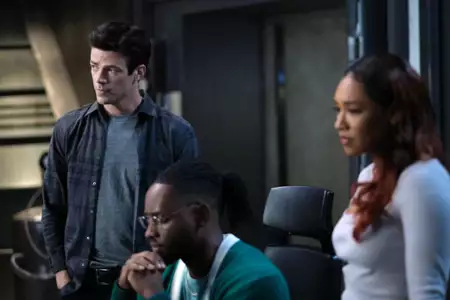 Flash - galeria zdjęć - filmweb