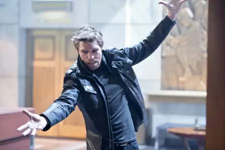 Flash - galeria zdjęć - filmweb