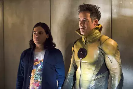 Flash - galeria zdjęć - filmweb