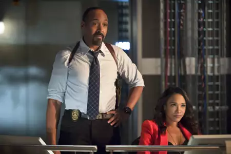 Flash - galeria zdjęć - filmweb