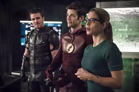 Flash - galeria zdjęć - filmweb