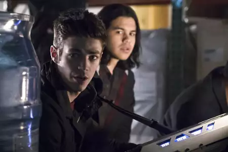 Flash - galeria zdjęć - filmweb