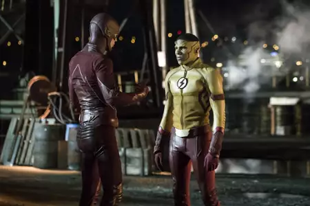 Flash - galeria zdjęć - filmweb