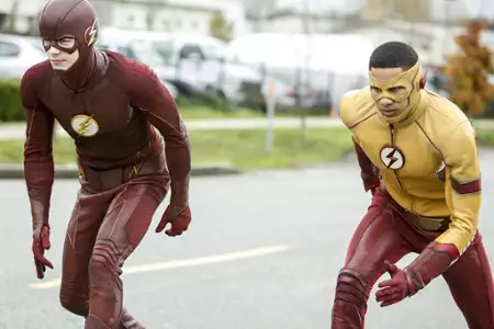 Flash - galeria zdjęć - filmweb