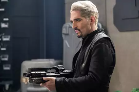 Flash - galeria zdjęć - filmweb