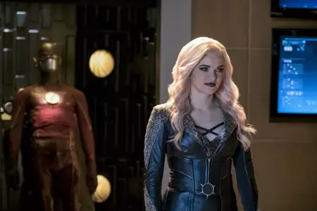 Flash - galeria zdjęć - filmweb