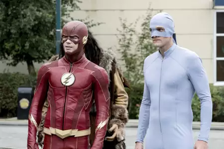 Flash - galeria zdjęć - filmweb
