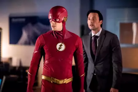 Flash - galeria zdjęć - filmweb