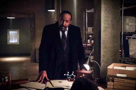 Flash - galeria zdjęć - filmweb