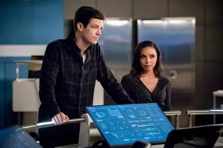 Flash - galeria zdjęć - filmweb