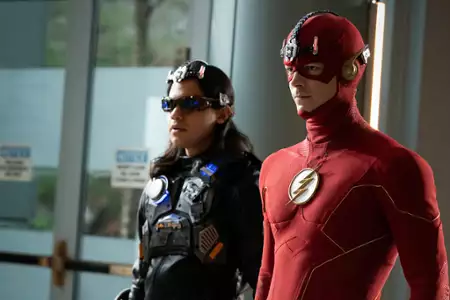 Flash - galeria zdjęć - filmweb