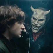 Czarny telefon 2 - galeria zdjęć - filmweb