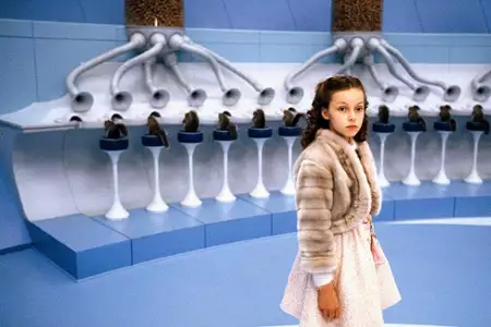 Charlie i fabryka czekolady - galeria zdjęć - filmweb