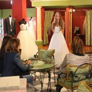 Miłość na bogato - galeria zdjęć - filmweb