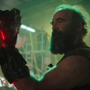 Knuckles - galeria zdjęć - filmweb