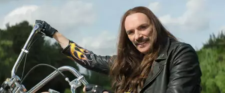 Knuckles - galeria zdjęć - filmweb