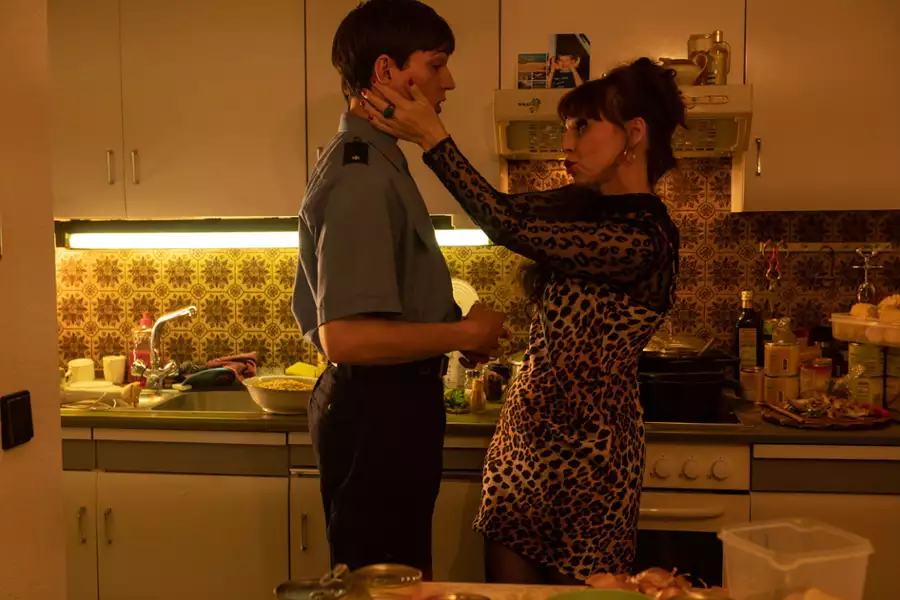Bum-Bum Bruno - galeria zdjęć - filmweb