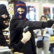 Stealing Harvard - galeria zdjęć - filmweb