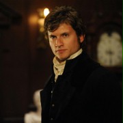 Tom Weston-Jones w Dickensiada