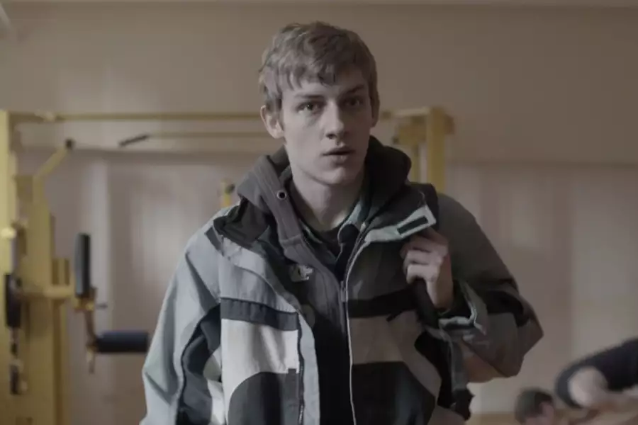 Głęboka woda - galeria zdjęć - filmweb
