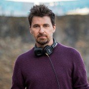 Niedzielna choroba - galeria zdjęć - filmweb