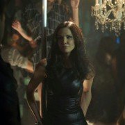 Alphas - galeria zdjęć - filmweb