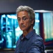 Alphas - galeria zdjęć - filmweb