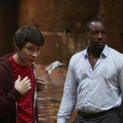 Alphas - galeria zdjęć - filmweb