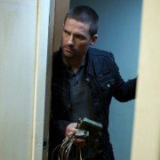 Alphas - galeria zdjęć - filmweb