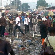 Kinshasa Makambo - galeria zdjęć - filmweb