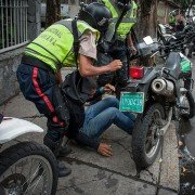 El país roto - galeria zdjęć - filmweb
