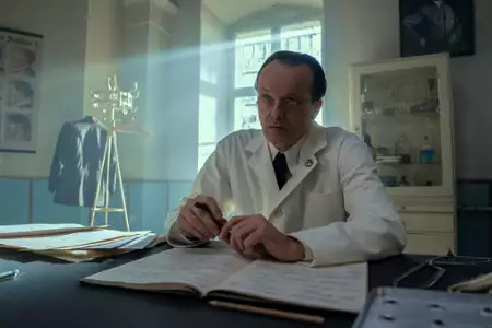 Światło, kt&oacute;rego nie widać - galeria zdjęć - filmweb
