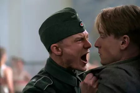 Światło, kt&oacute;rego nie widać - galeria zdjęć - filmweb