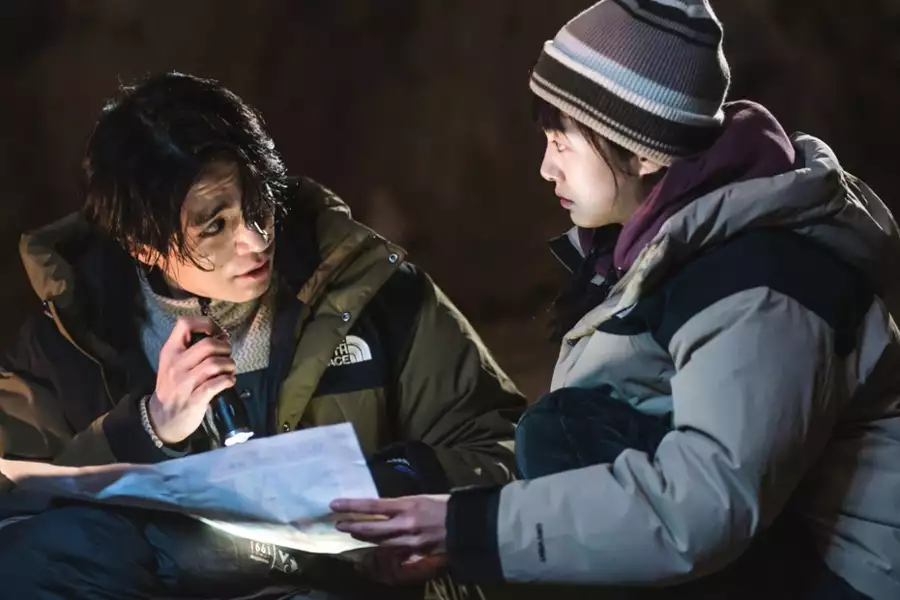 Sarinjaui syopingmol - galeria zdjęć - filmweb