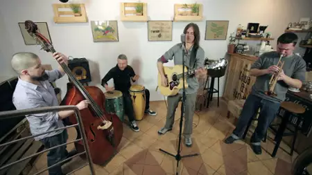 Ziggy Dust - galeria zdjęć - filmweb