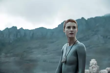 Wychowane przez wilki - galeria zdjęć - filmweb