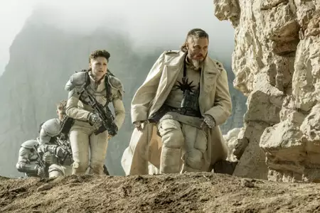 Wychowane przez wilki - galeria zdjęć - filmweb