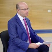 Axios - galeria zdjęć - filmweb