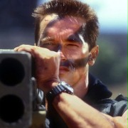 Commando - galeria zdjęć - filmweb