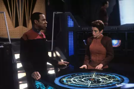 Star Trek: Stacja kosmiczna - galeria zdjęć - filmweb