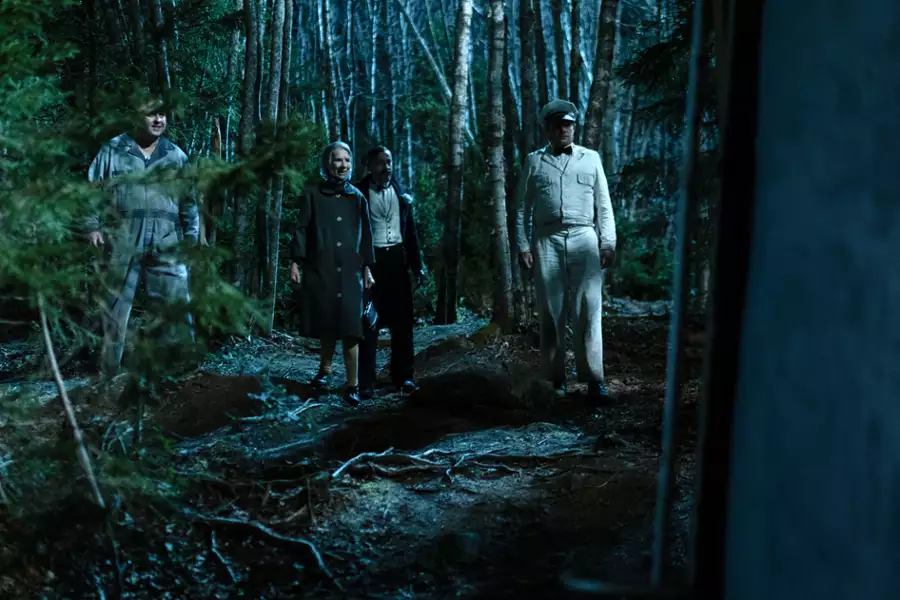 Stamtąd - galeria zdjęć - filmweb