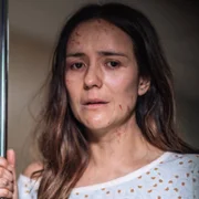 Stamtąd - galeria zdjęć - filmweb