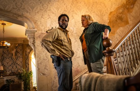 Recenzja Sezonu 1 serialu Stamtąd