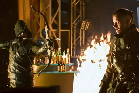 Arrow - galeria zdjęć - filmweb