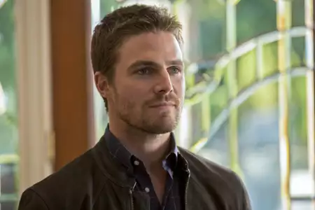 Arrow - galeria zdjęć - filmweb
