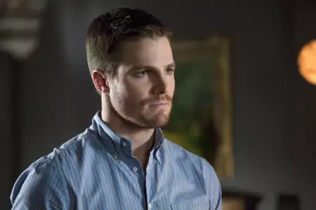 Arrow - galeria zdjęć - filmweb
