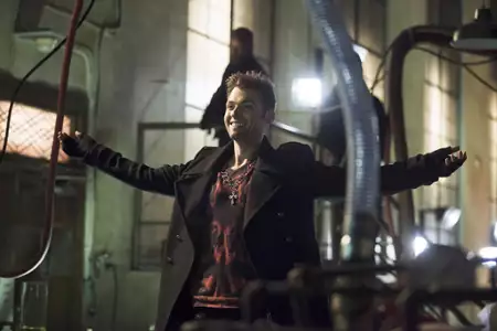 Arrow - galeria zdjęć - filmweb