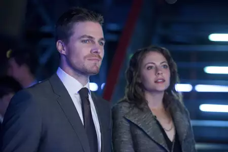 Arrow - galeria zdjęć - filmweb